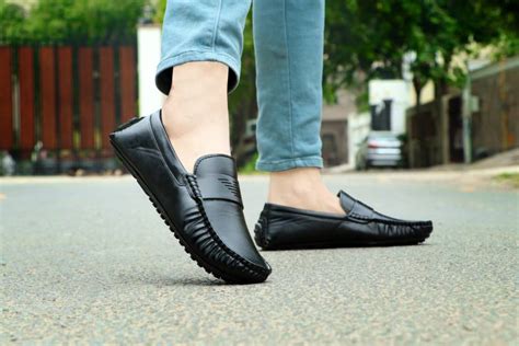 loafer shoes flipkart low price